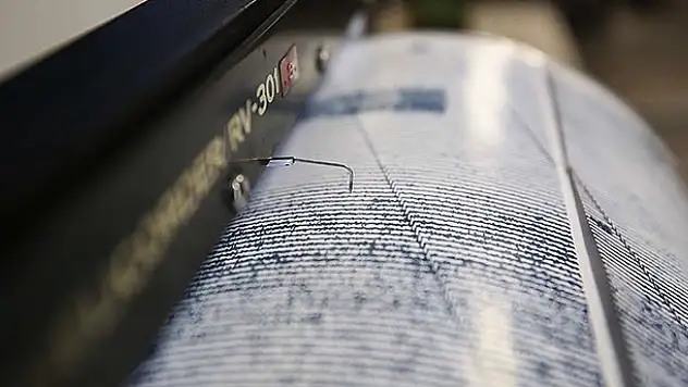 Hırvatistan'da 6.3 büyüklüğünde deprem