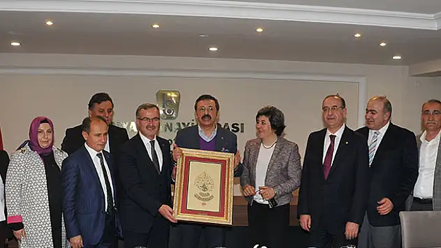 Hisarcıklıoğlu, KSO'da Konyalı sanayicilerle buluştu
