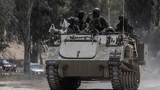 Hizbullah, Lübnan'ın güneyinde İsrail piyade kuvvetleriyle ilk kez çatıştığını duyurdu
