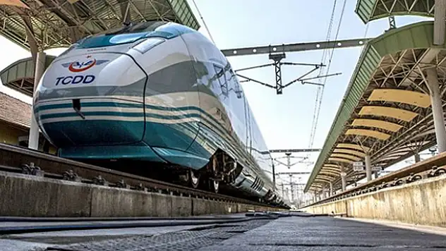 Hızlı tren hat uzunluğu 5 bin 500 kilometreye ulaşacak