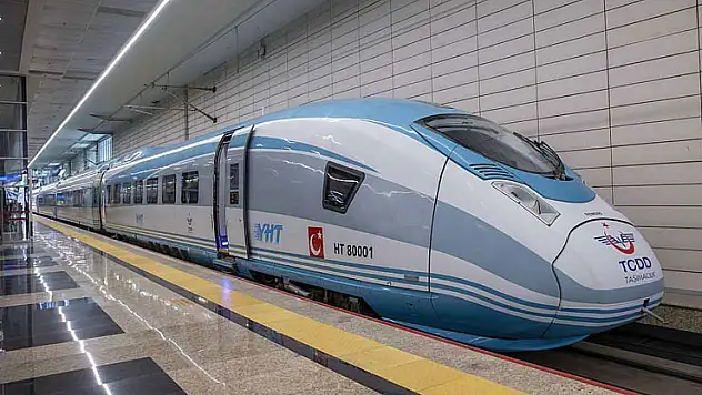 Hızlı trenle seyahat eden her yolcu adına bir fidan dikilecek