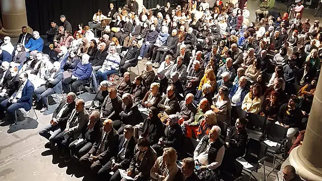 Hollanda da Hz. Mevlana anıldı