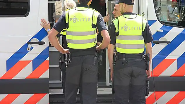 Hollanda'da silahlı saldırı