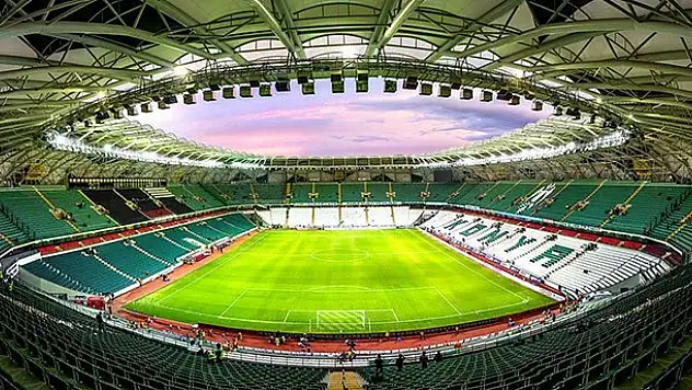 Hollandalılar, Torku Arena'ya hayran kaldı