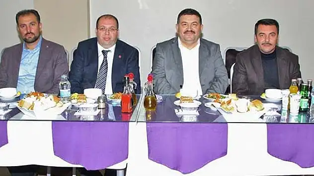 Honaz'da muhtarlarla istişare toplantısı yapıldı