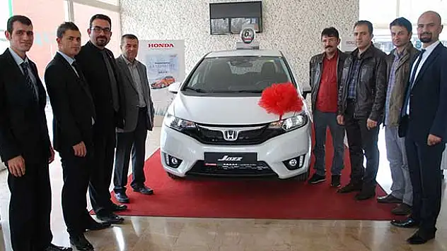 Honda üçüncü nesil  Jazz görücüye çıktı