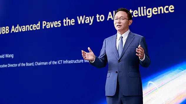 Huawei, UBBF 2024'te yapay zeka destekli yeni iş fırsatlarını tanıttı