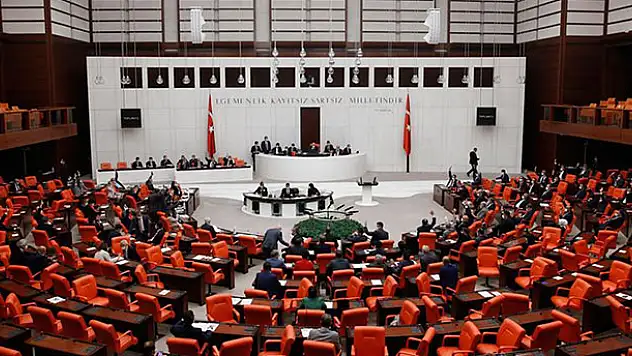 Hukuk davalarına ilişkin yargı paketi TBMM Genel Kurulunda kabul edildi