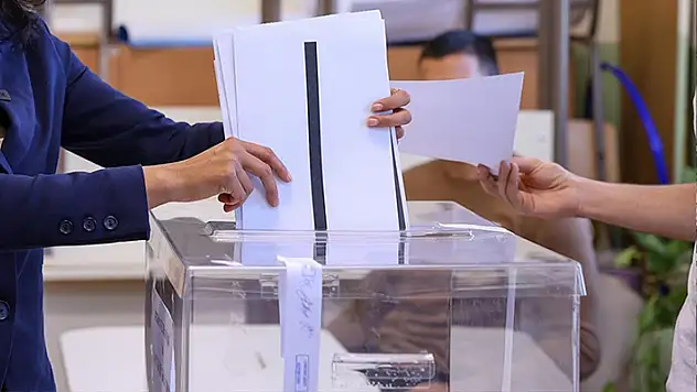 Hükümetin kurulamadığı Bulgaristan'da halk, 3 yılda yedinci kez seçime gidecek
