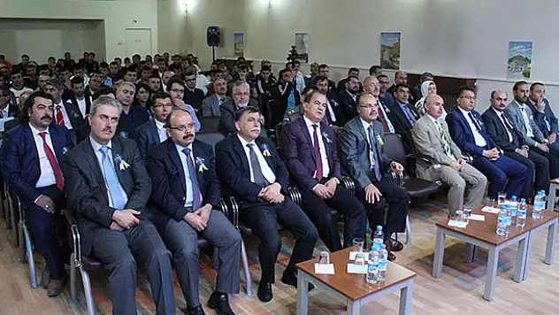 Hükümlü ve tutuklular hadis ezberinde yarıştı