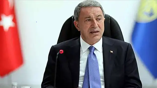 Hulusi Akar, deprem sonrası ülkesine dönen Suriyelilerin sayısını açıkladı