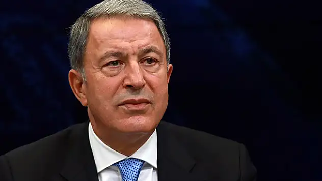 Hulusi Akar Suriye sınırında!
