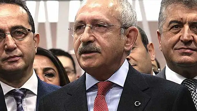 Hülya Avşar sanatçı mı?