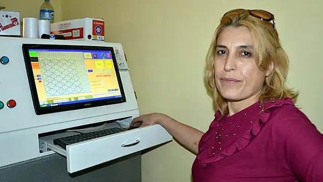 Hurdacıdan aldığı dikiş makinesiyle hayatı değişti
