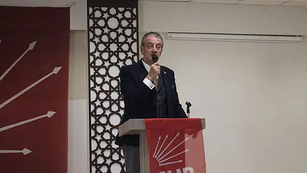 Hüsnü Bozkurt CHP Konya'ya talip oldu