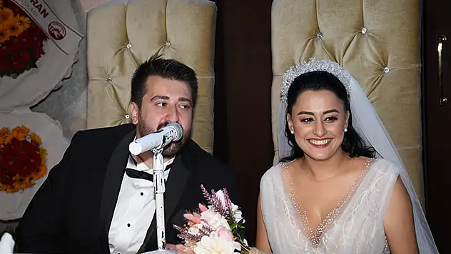 Hüsnü Rıza ile Kübra çifti dünyavine girdi