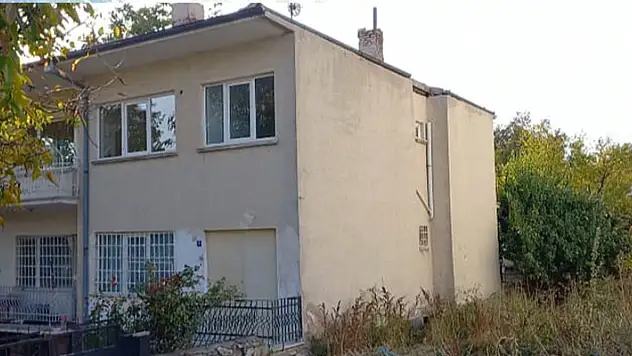 Husumetlisini vurmak için Kayseri'den Kırşehir'e geldi yanlış kişiyi yaraladı

