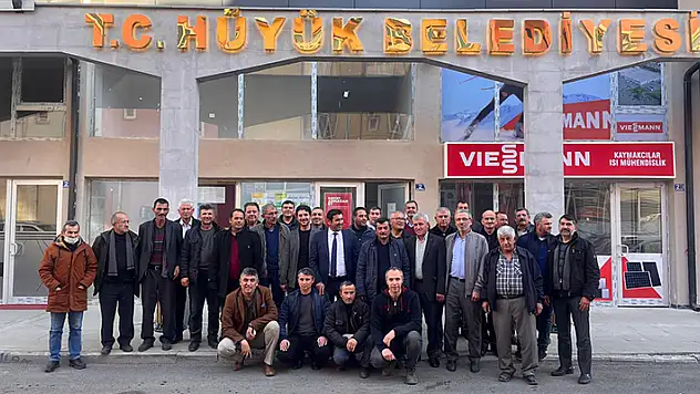 Hüyük Belediye Başkanı Çiğdem muhtarlarla bir araya geldi
