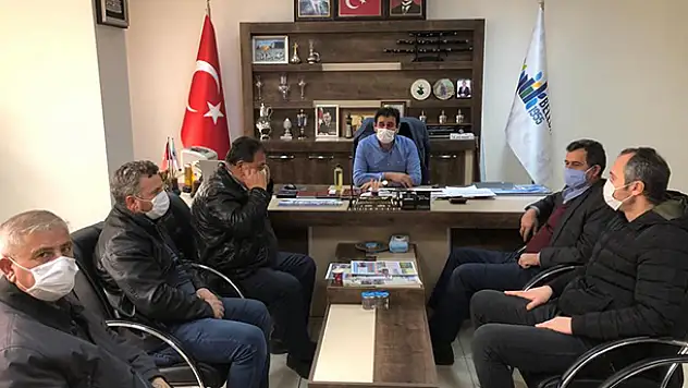 Hüyük Belediye Başkanı Mehmet Çiğdem muhtarlarla buluştu