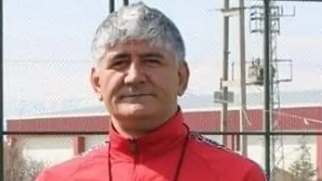 Hüyük Belediyespor antrenörü kalp krizi geçirerek hayatını kaybetti
