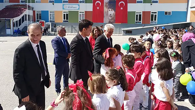 Hüyük'te İlköğretim Haftası kutlandı
