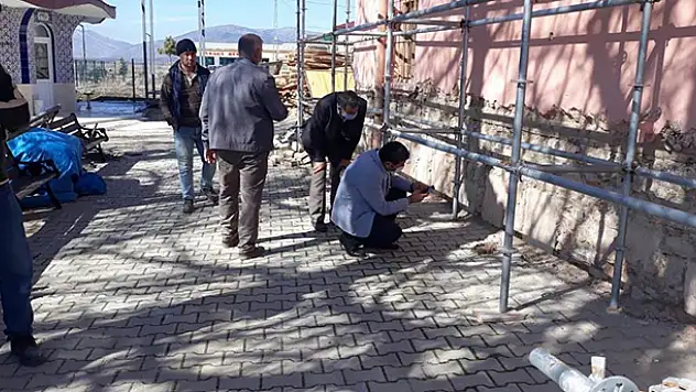 Hüyük'teki tarihi cami restore ediliyor
