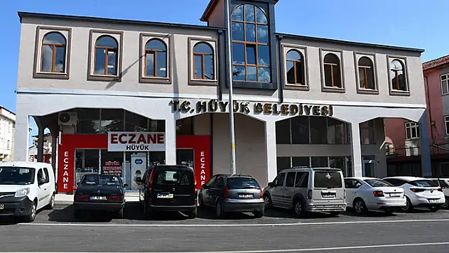Hüyük yeni belediye hizmet binasına kavuştu
