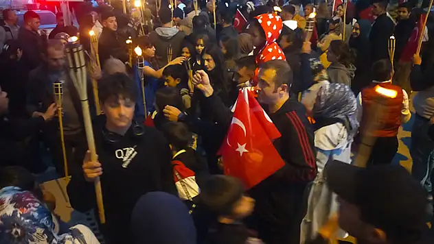 Hüyük'te gençlik yürüyüşü düzenlendi