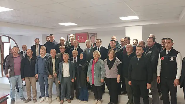 Hüyük'te muhtarları bilgilendirme toplantısı düzenlendi