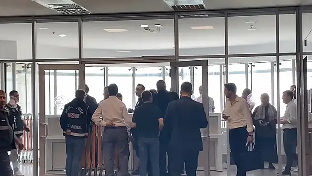 İBB soruşturması: Aralarında Büyükçekmece Belediye Başkanı Hasan Akgün'ün de olduğu 22 şüpheli tutuklandı