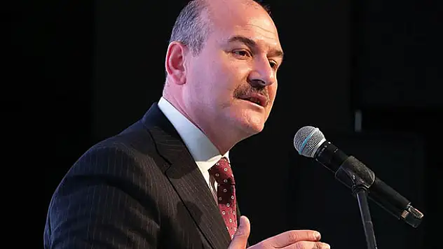 İçişleri Bakanı Soylu: Çipli kimlik kartına ehliyeti de yükleyeceğiz