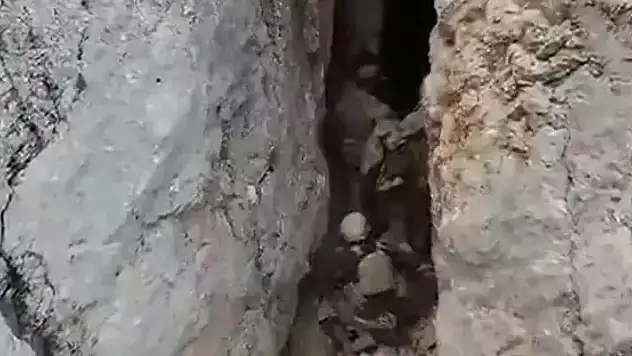 İçişleri Bakanı Yerlikaya: 1'i yeşil, 1'i gri kategoride olmak üzere 2 terörist etkisiz hale getirildi