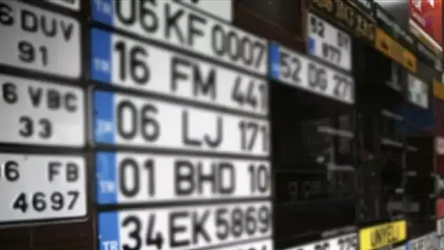 İçişleri Bakanlığı duyurdu! O plaka sahiplerine hem 32 bin lira ceza, hem de 5 yıl hapis verilecek
