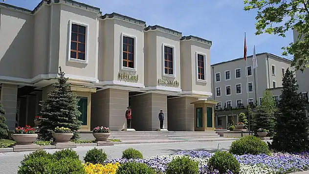 İçişleri Bakanlığı sözleşmeli bilişim personeli alacak