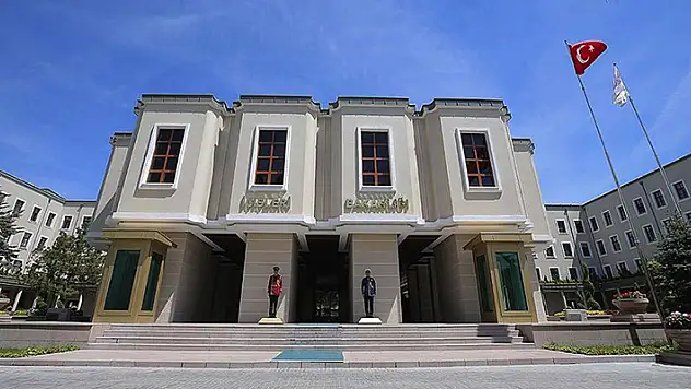 İçişleri Bakanlığından 81 ile genelge! Üniversiteler için flaş tedbir
