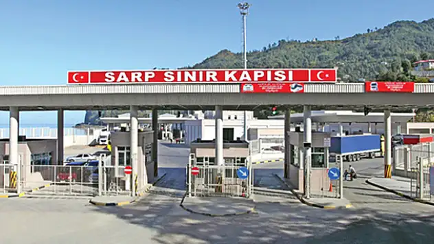 İçişleri: Bir ülkeyle daha sınır kapılarını kapattık