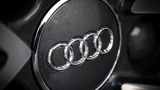 İcradan satılık 2015 model  Audi