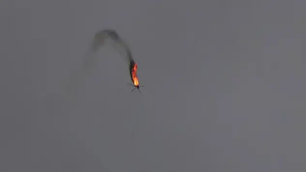 İdlib'de Esed rejimine ait helikopter düşürüldü
