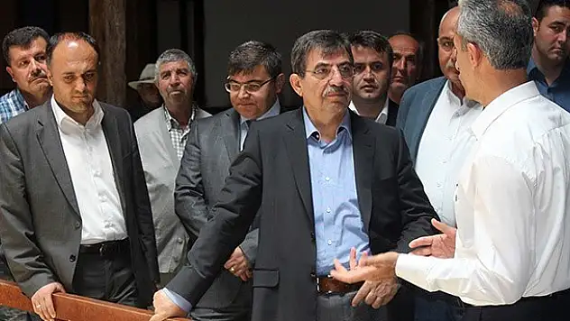 İdris Güllüce Beyşehir'i Ziyaret Etti