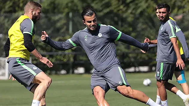 İH Konyaspor'da izin bitti 