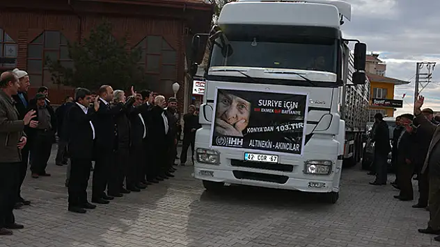 İHH'dan Bayırbucak Türkmenlerine yardım