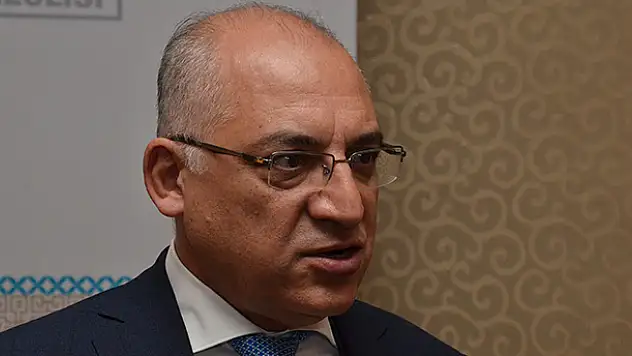 İhracattaki düşüşü telafi etmeliyiz