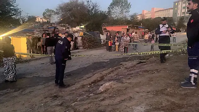 İki aile arasında çıkan silahlı kavgada hamile kadın öldü, bebeği kurtarıldı

