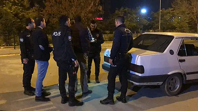 İki gurup arasında bıçaklı kavga: 3 yaralı