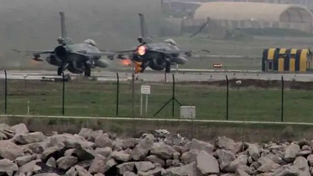 İki ilde 17 PKK hedefi yerle bir edildi