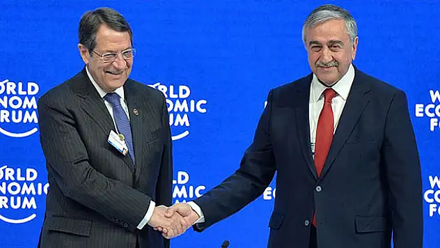 İki lider Davos'ta Ada'nın geleceğini konuştular