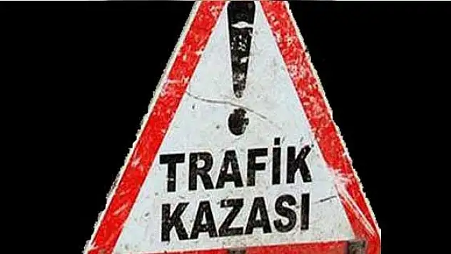 İki otomobil çarpıştı: 2 ölü, 5 yaralı
