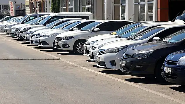 İkinci el araçta '6 ay 6 bin kilometre' şartı 6 ay uzatıldı
