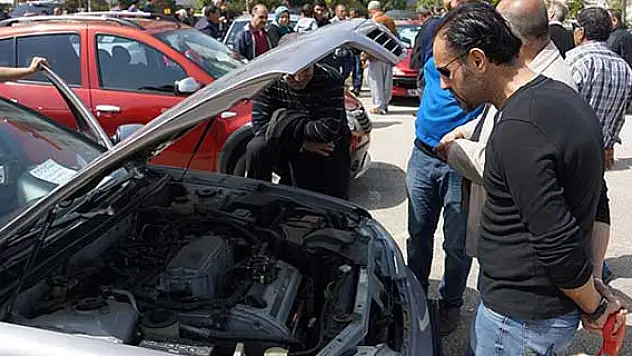 İkinci el otomobil piyasası hareketlendi