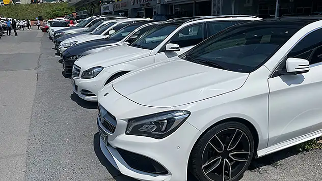 İkinci el otomobile seçim freni
